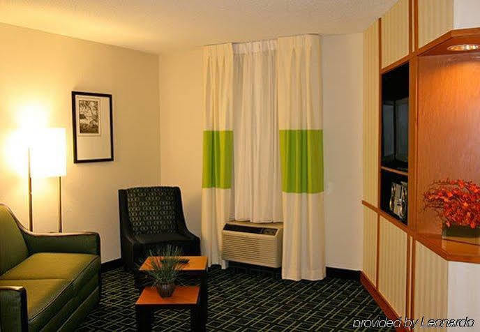 Fairfield By Marriott Youngstown/Austintown Exterior photo